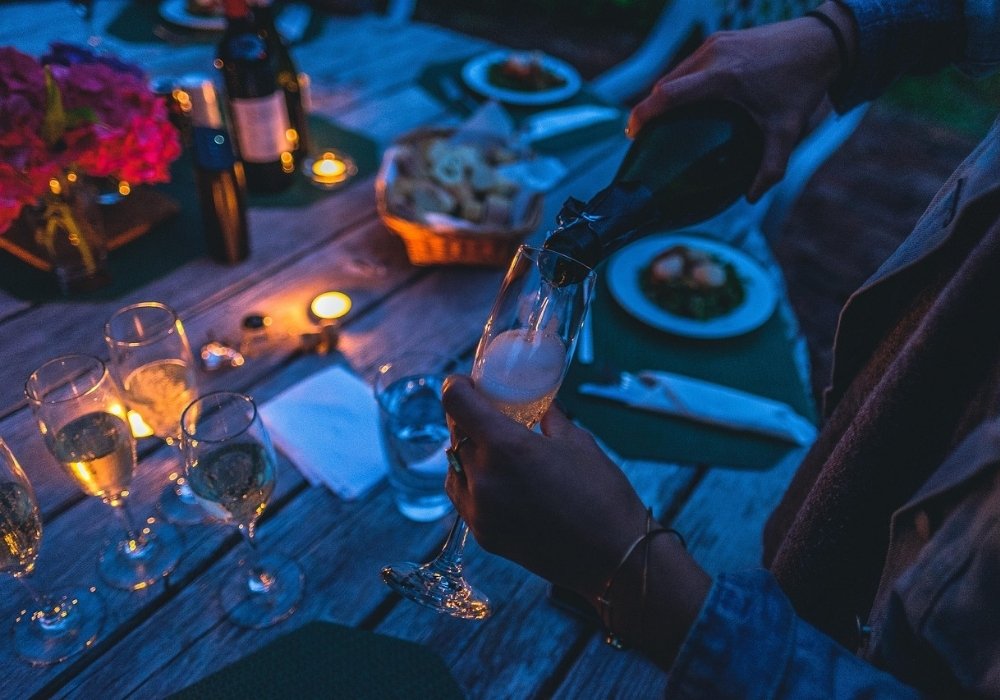 Sekt Haltbarkeit offene Sektflasche